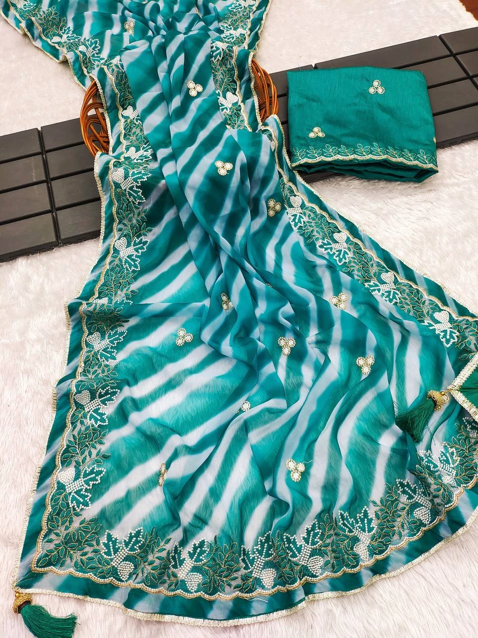 Vardan Ethnic Bt-1232 Georgette Wholesale Fancy Sarees Catalog — Wholesale Sarees, MPA wholesale from Surat — view 5